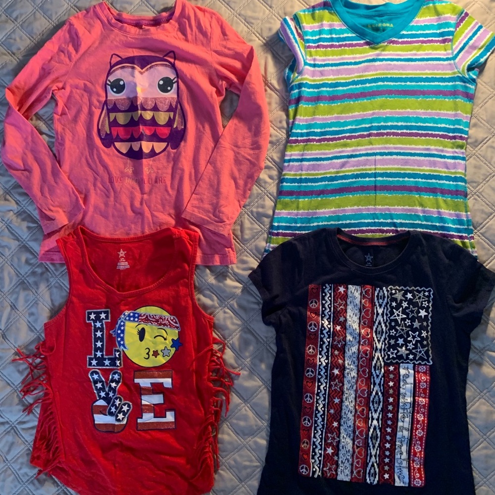 4 item girls T-shirt bundle— size L(10/12)